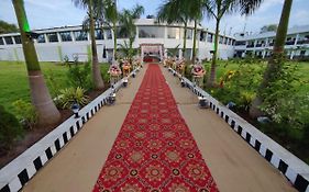 Raj Resort & Banquets